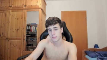 Justanormaldick69  10-12-2021 video love